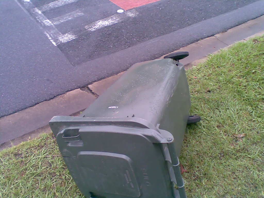 Garbage Bin